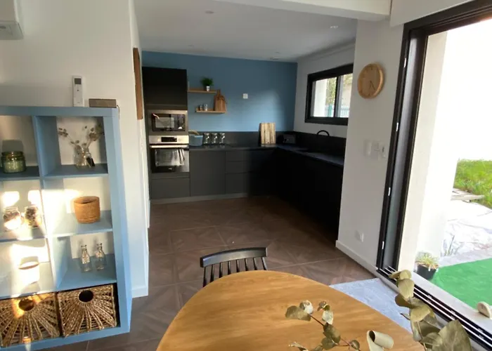 Maison Neuve Holiday home